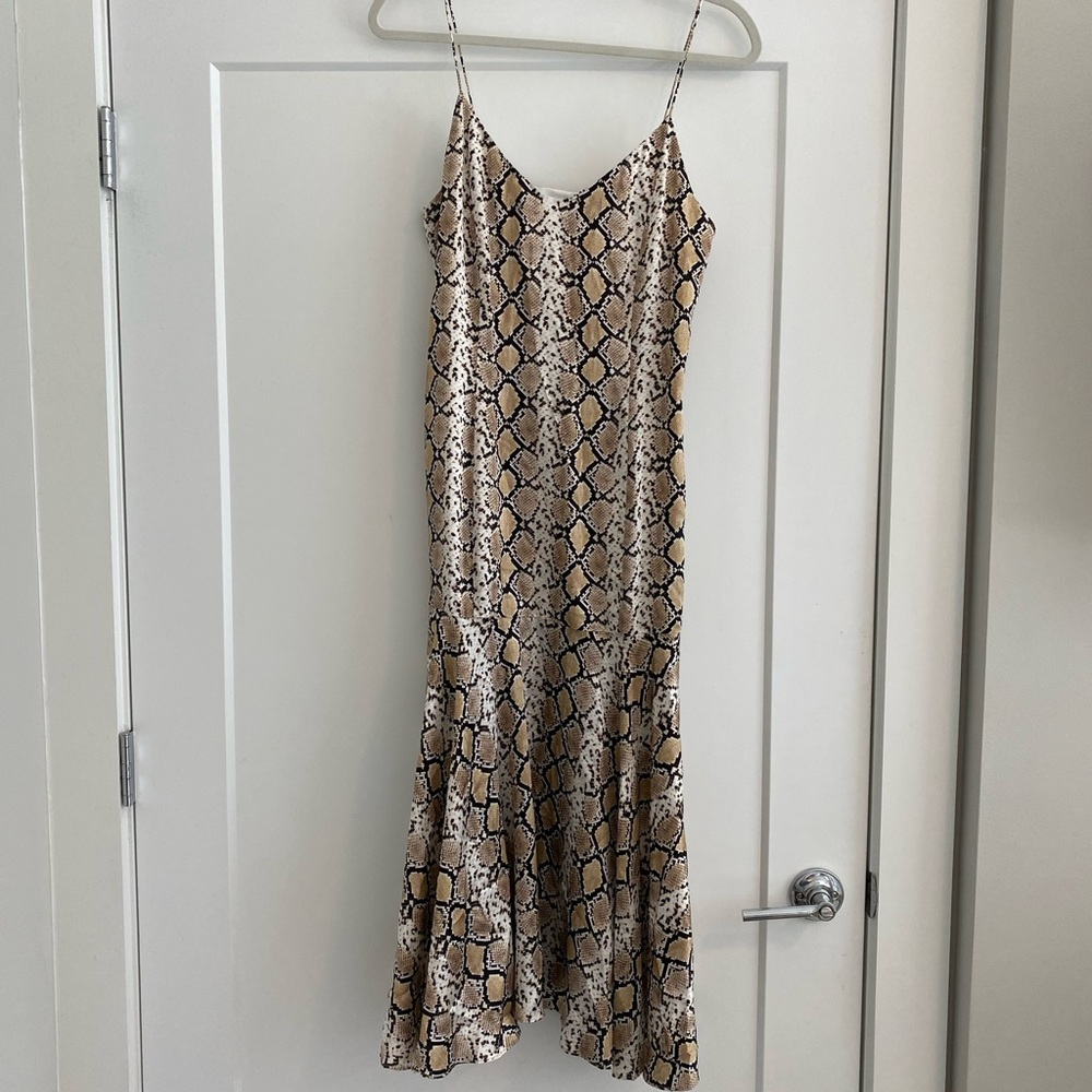 CAROLINE CONSTAS Midi